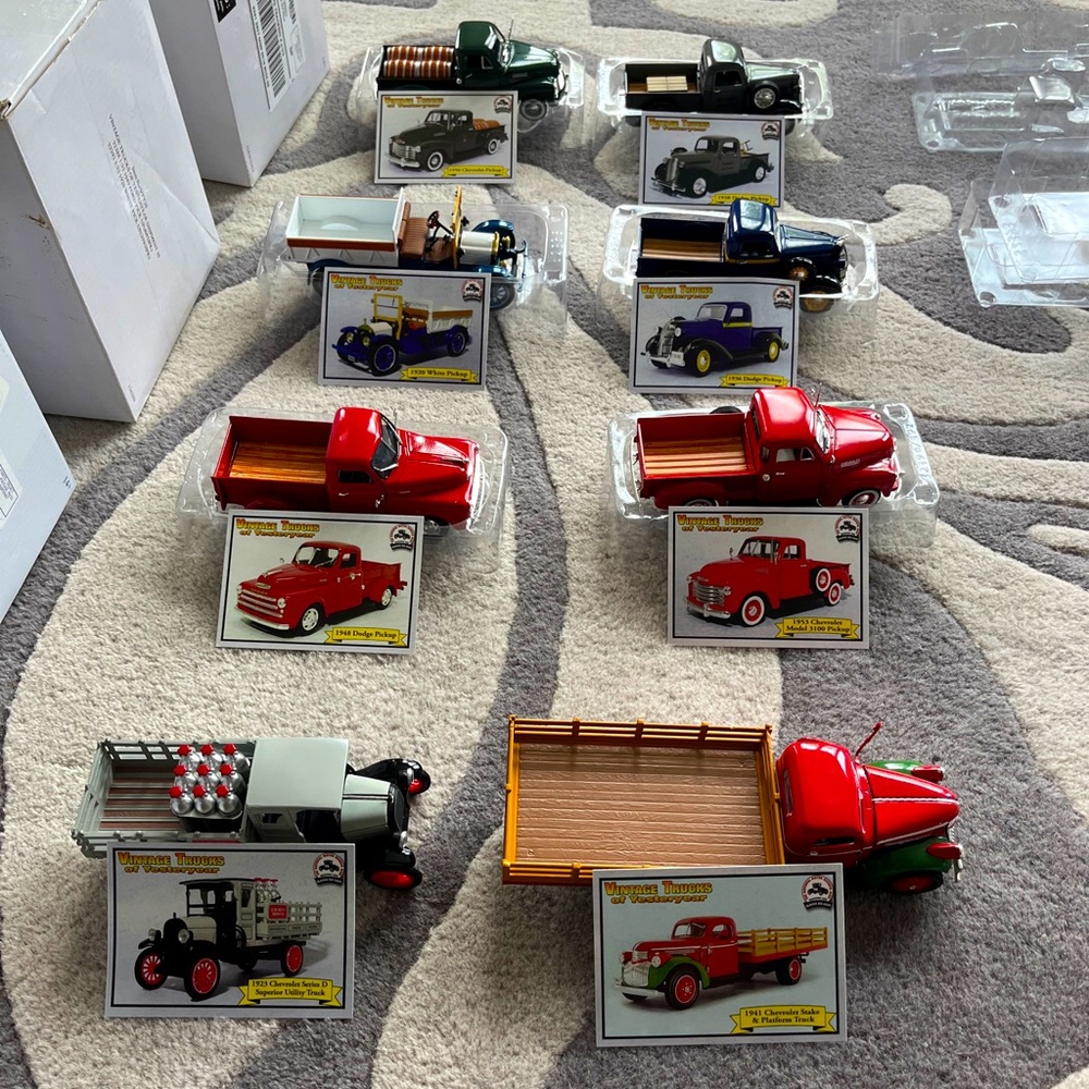 National Motor Museum Mint diecast cars and trucks New